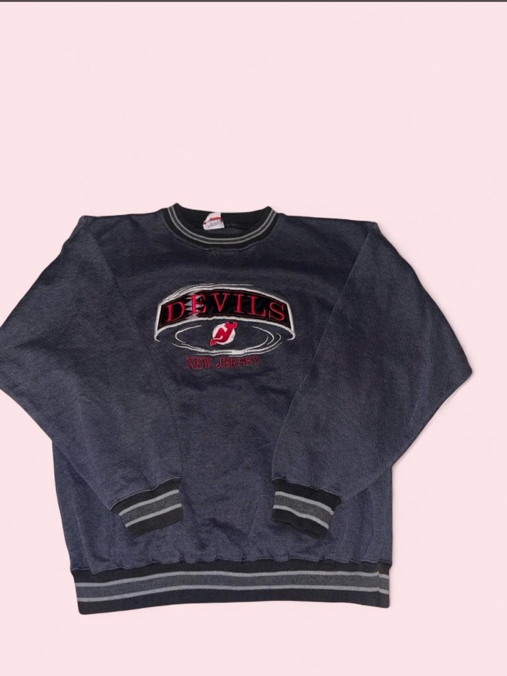 Vintage 90s Gray New Jersey Devils Embroidered Crewneck Sweater